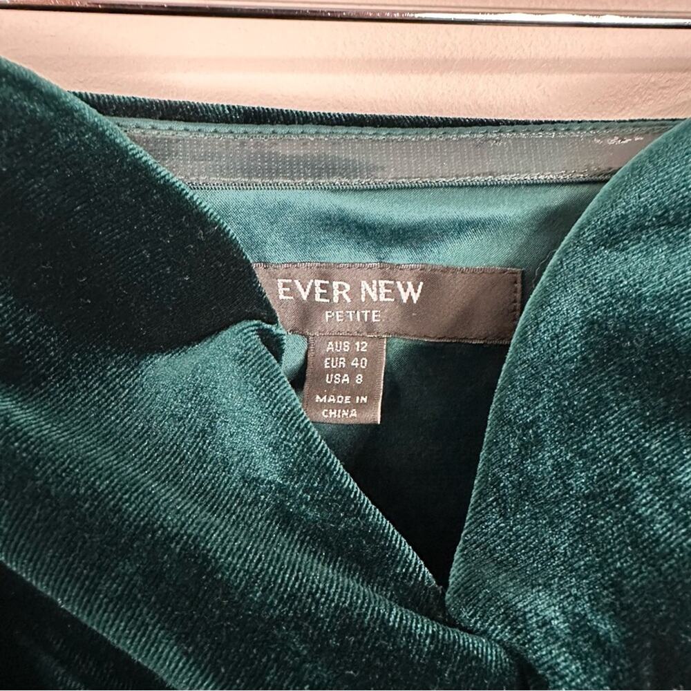 Ever New Bubble Hem Mini Velvet Emerald Dress Heart Diamanté Sz 8 Petite Party - Picture 9 of 12